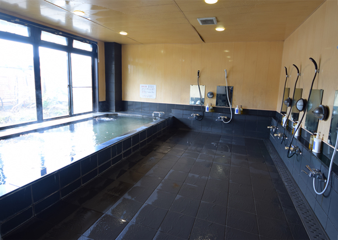 夜間勤務の方でも安心!大浴場。深夜早朝ご入浴頂けます。